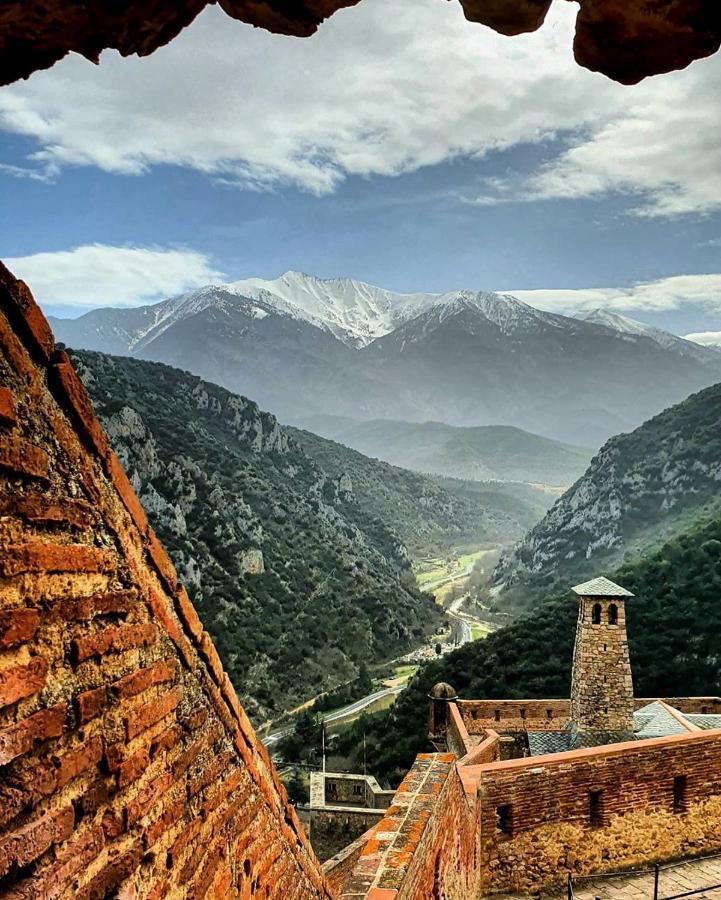 Maison Les Ramparts Villefranche-de-Conflent Exteriör bild