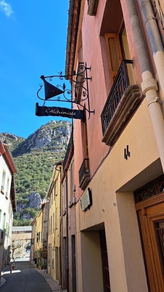 Maison Les Ramparts Villefranche-de-Conflent Exteriör bild